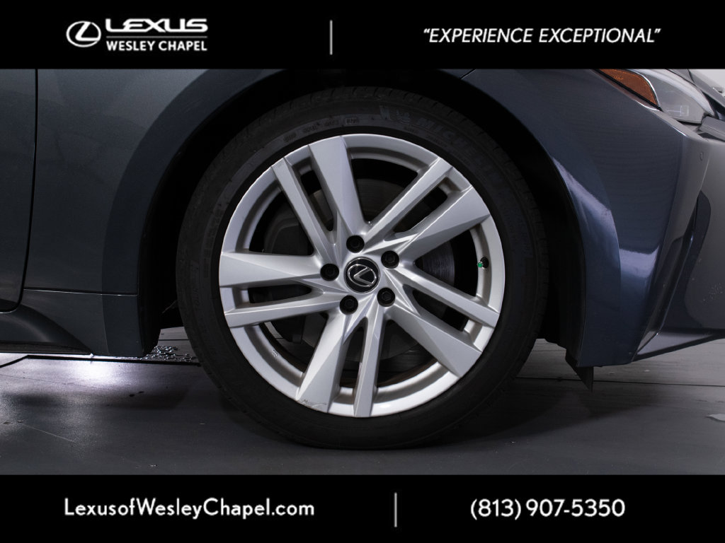Used 2024 Lexus IS 300 w/ Comfort Package RWD image 3