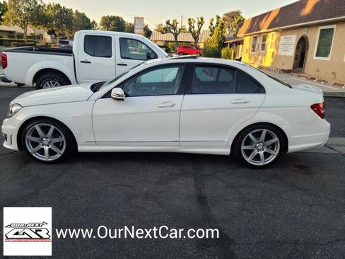 Used 2012 Mercedes-Benz C 250 Sedan image 15