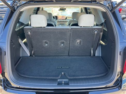 Used 2025 Hyundai Palisade SEL image 18