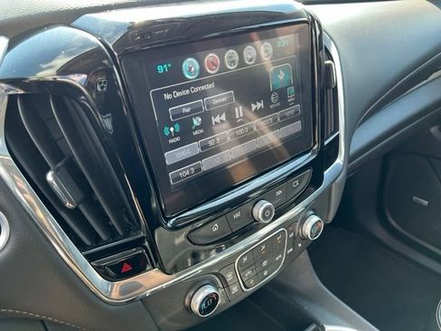 Used 2018 Chevrolet Traverse LT AWD/4WD image 31