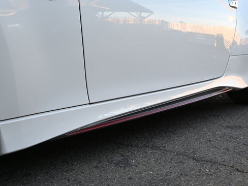 Used 2015 Nissan 370Z NISMO image 26