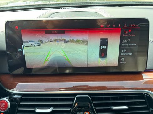 Used 2021 BMW M5 w/ Executive Package image 39