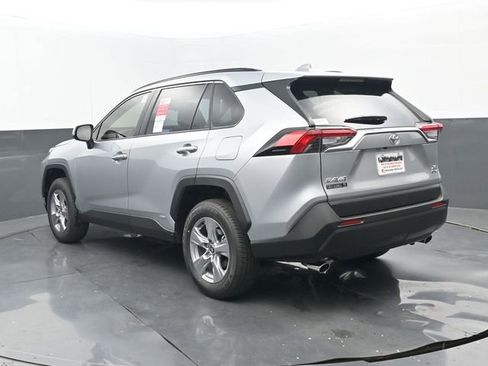Used 2025 Toyota RAV4 XLE image 3