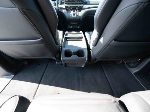 Used 2025 Honda Odyssey Sport-L image 22