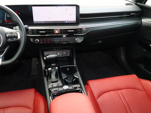 Used 2025 Kia K5 GT-Line w/ GT-Line Premium Package image 11