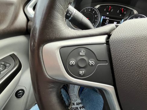 Used 2018 GMC Acadia SLT image 14