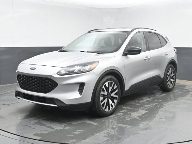 Used 2020 Ford Escape SE Sport FWD image 5