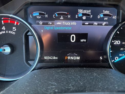 Used 2021 Ford F350 Platinum image 16