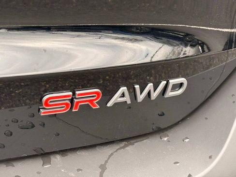 New 2026 Nissan Kicks SR w/ SR Premium Package image 15