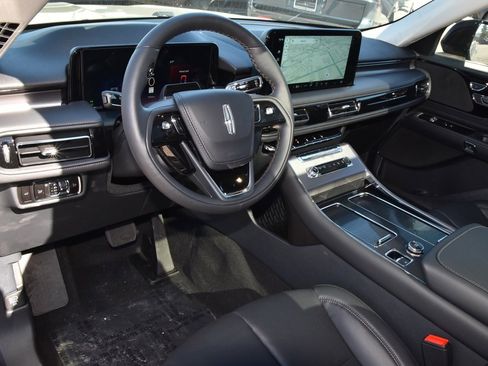 New 2026 Lincoln Aviator Premiere image 35
