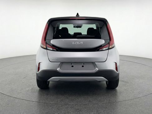 Used 2025 Kia Soul LX w/ LX Technology Package image 7