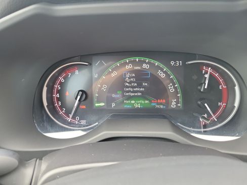 Used 2025 Toyota RAV4 LE FWD image 29