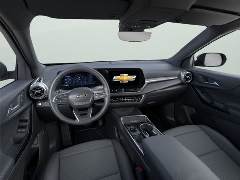New 2026 Chevrolet Equinox LT w/ Convenience Package II FWD image 9