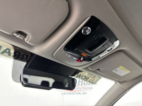 Used 2023 Kia Sorento SX FWD image 25