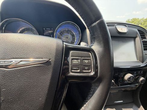 Used 2014 Chrysler 300 S AWD/4WD image 16