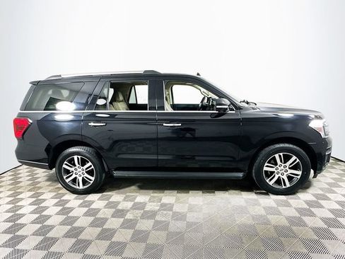 Used 2024 Ford Expedition Limited RWD image 2