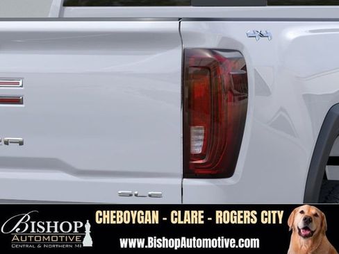 New 2026 GMC Sierra 2500 SLE w/ Preferred Package AWD/4WD image 11