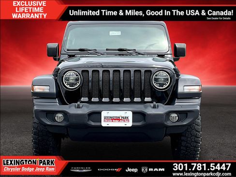 Used 2020 Jeep Wrangler Unlimited Sport AWD/4WD image 2