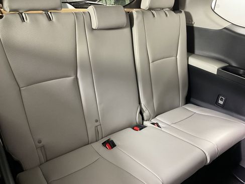 New 2026 Toyota Grand Highlander XLE image 21