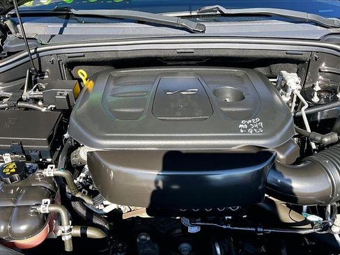 Used 2020 Jeep Grand Cherokee Limited image 32