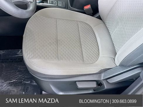 Used 2022 Ford Escape SE FWD image 18