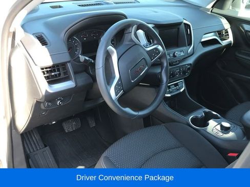 Used 2024 GMC Terrain SLE w/ Driver Convenience Package AWD/4WD image 4
