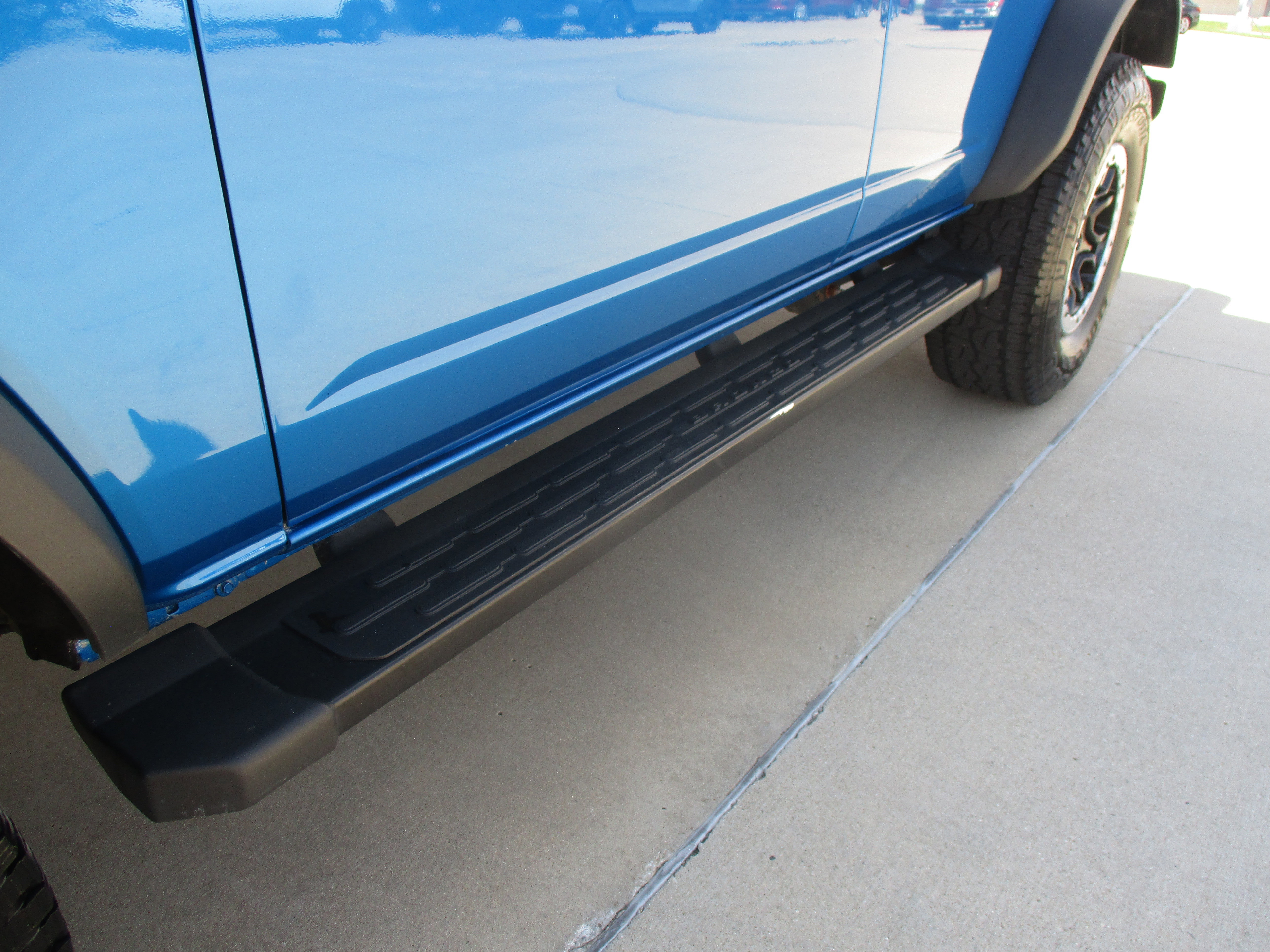 Used 2023 Ford Bronco Big Bend w/ Sasquatch Package AWD/4WD image 12