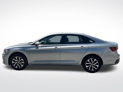 Used 2025 Volkswagen Jetta S FWD image 4