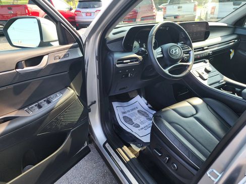 Used 2023 Hyundai Palisade Limited AWD/4WD image 20
