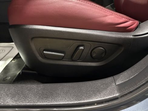 Used 2024 MAZDA CX-30 AWD 2.5 S w/ Preferred Package image 18