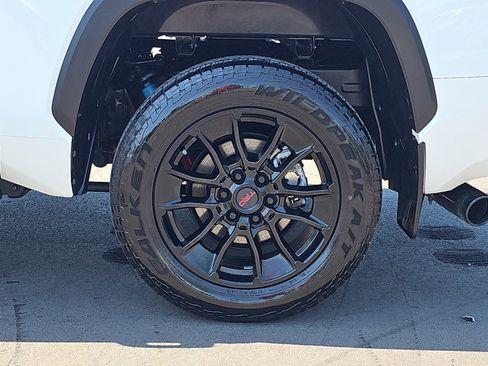 Used 2023 Toyota Tundra SR5 w/ TRD Off-Road Premium Package AWD/4WD image 33