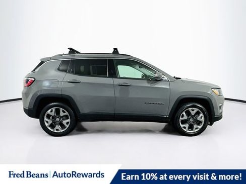 Used 2019 Jeep Compass Limited AWD/4WD image 10