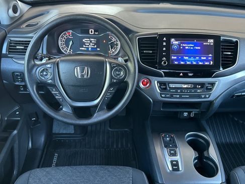 Used 2023 Honda Ridgeline Sport image 15