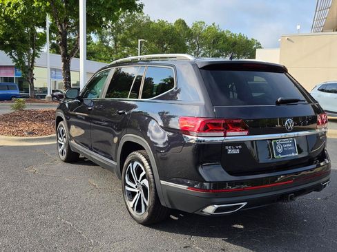 Certified 2022 Volkswagen Atlas SEL AWD/4WD image 3