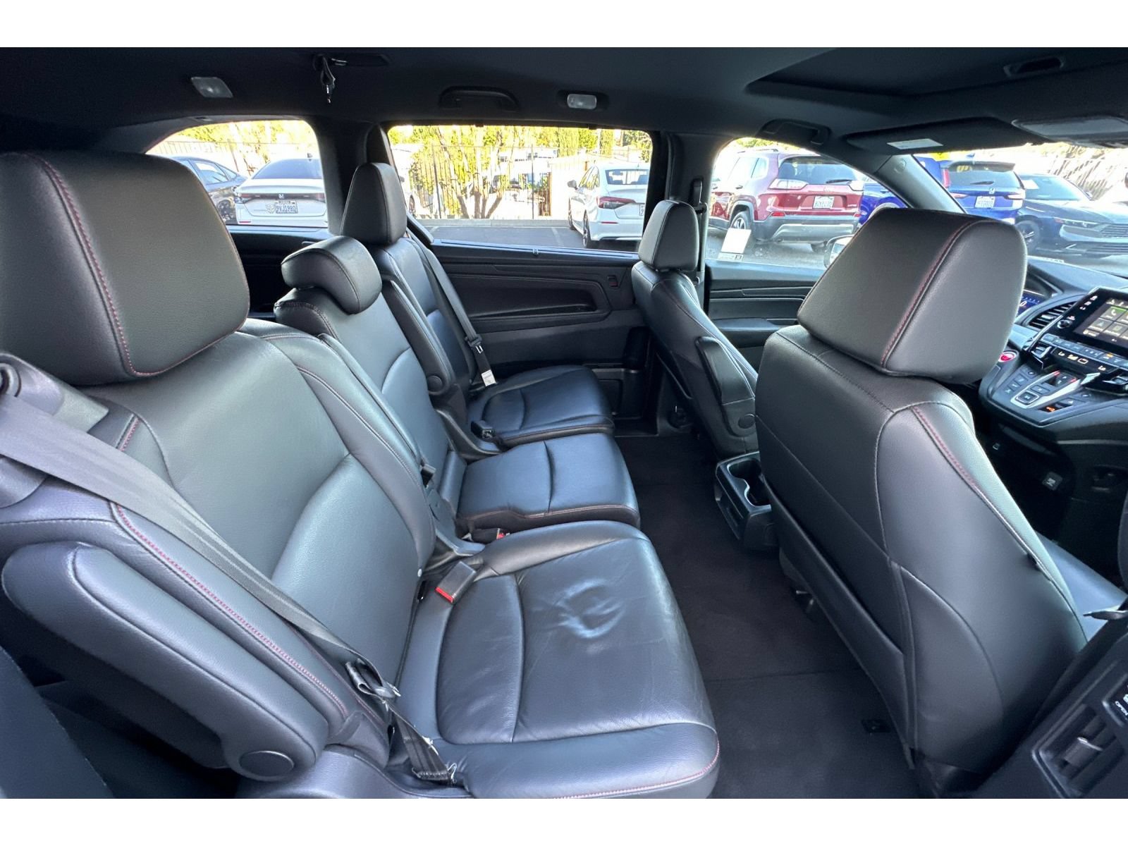 Used 2024 Honda Odyssey Sport image 19