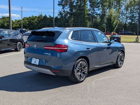 New 2026 BMW X3 xDrive30 w/ Premium Package image 3