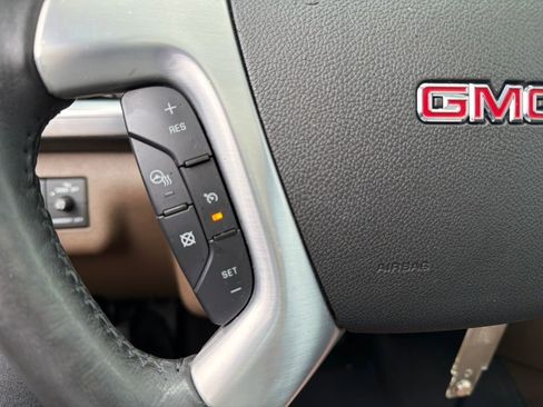 Used 2017 GMC Acadia Limited SLT image 22