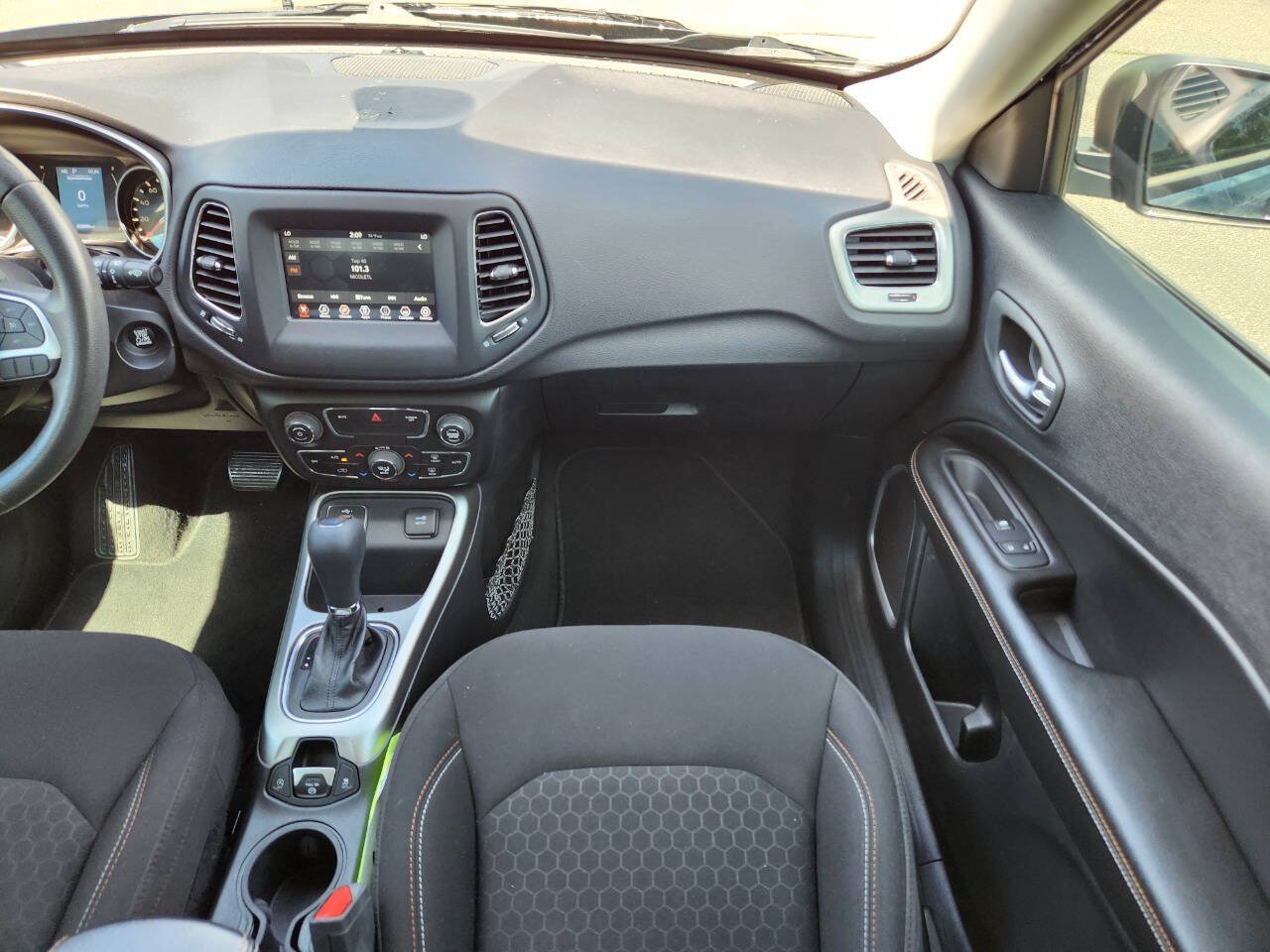Used 2021 Jeep Compass Sport FWD image 18