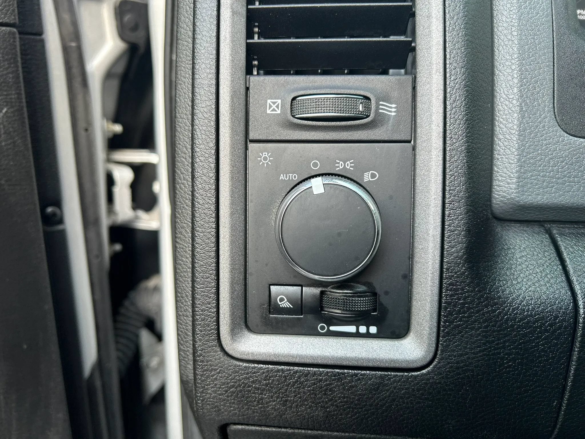 Used 2019 RAM 1500 Tradesman w/ Popular Equipment Group RWD image 15