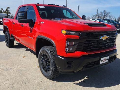 New 2026 Chevrolet Silverado 3500 W/T image 3