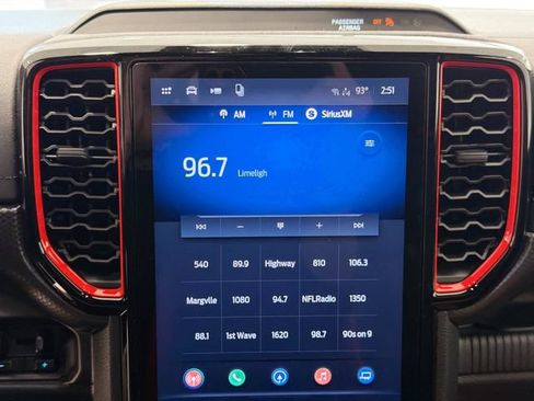 Used 2025 Ford Ranger Raptor AWD/4WD image 13