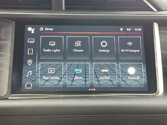 Used 2023 GMC Yukon Denali w/ LPO, Floor Liner Package AWD/4WD image 32