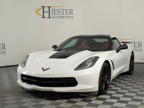 Used 2016 Chevrolet Corvette Stingray Coupe w/ 2LT Preferred Equipment Group image 4