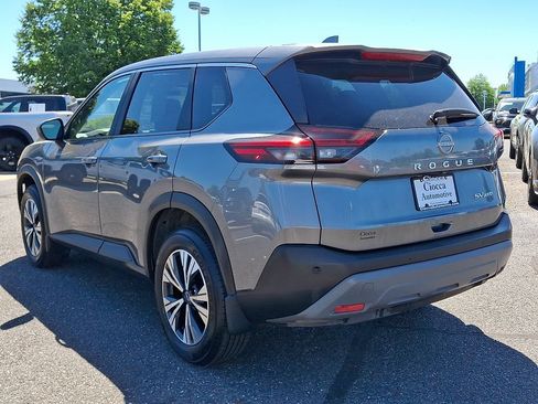 Used 2023 Nissan Rogue SV AWD/4WD image 7