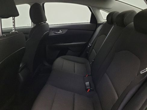 Used 2021 Kia Forte LXS FWD image 18