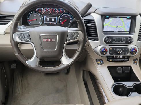 Used 2019 GMC Yukon XL SLT w/ Open Road Package image 15