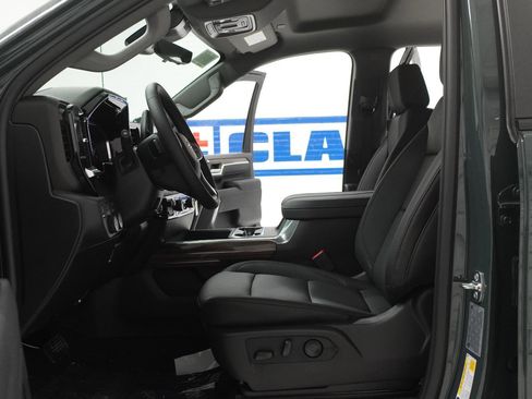 New 2026 Chevrolet Silverado 2500 LT w/ Trail Boss Package AWD/4WD image 12