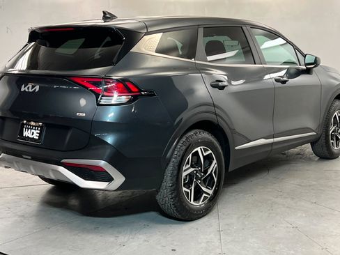 Used 2024 Kia Sportage LX image 6