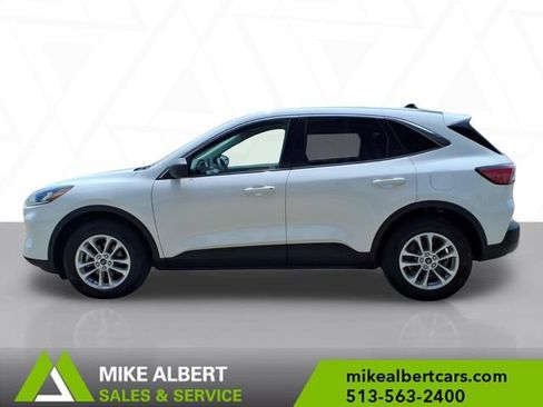 Used 2022 Ford Escape SE AWD/4WD image 4