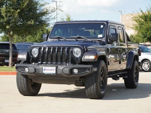 Used 2021 Jeep Gladiator Sport AWD/4WD image 3